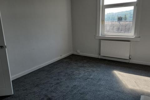 2 bedroom flat to rent, Rose Street, West, Greenock, PA16