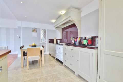 2 Ambleside Avenue, Cardiff, CF23 5PX