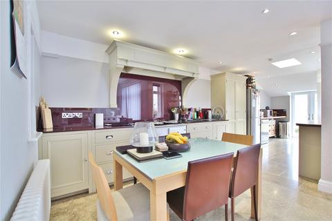 2 Ambleside Avenue, Cardiff, CF23 5PX
