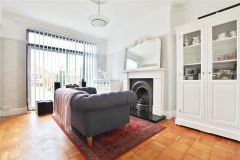 2 Ambleside Avenue, Cardiff, CF23 5PX