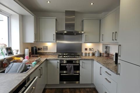 32 Aglets Way, St Austell, PL25 4GA