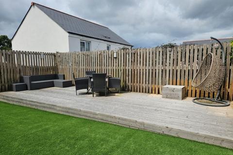 32 Aglets Way, St Austell, PL25 4GA