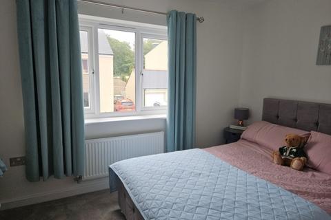 32 Aglets Way, St Austell, PL25 4GA