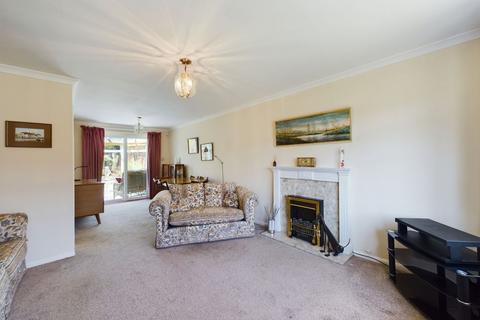 8 Ashmore, Long Buckby, Northampton, NN6 7RT