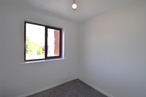 2 bedroom flat to rent - Park Road, Hull, HU3