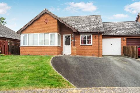 2 bedroom bungalow for sale - Birch Close, Four Crosses, Llanymynech, Powys, SY22