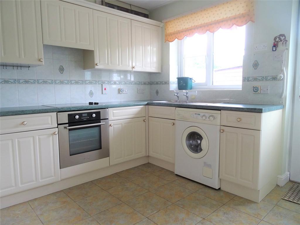 Birch Close, Four Crosses, Llanymynech, Powys, SY22 2 bed bungalow for
