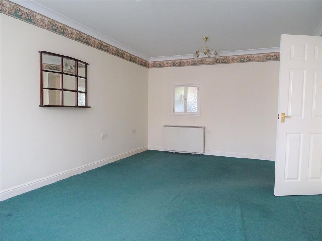 Birch Close, Four Crosses, Llanymynech, Powys, SY22 2 bed bungalow for