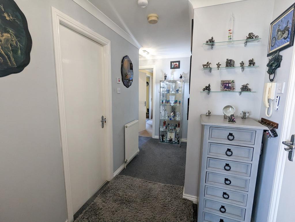 Mariners View, Ardrossan KA22 2 bed apartment £110,000