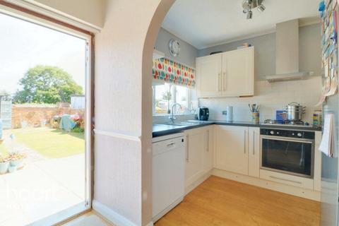 122 Fairholme Crescent, Hayes, UB4 8QU