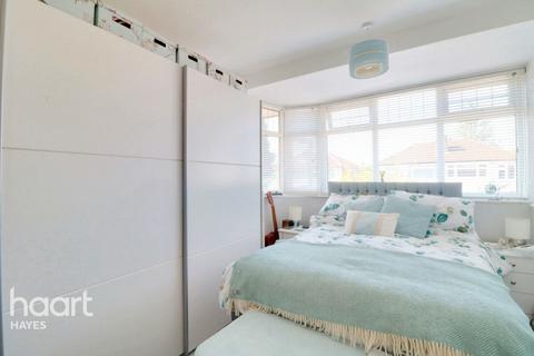 122 Fairholme Crescent, Hayes, UB4 8QU