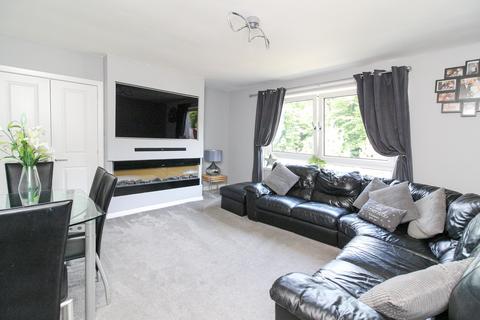 62 Buckstone Crescent, Edinburgh, EH10 6PR