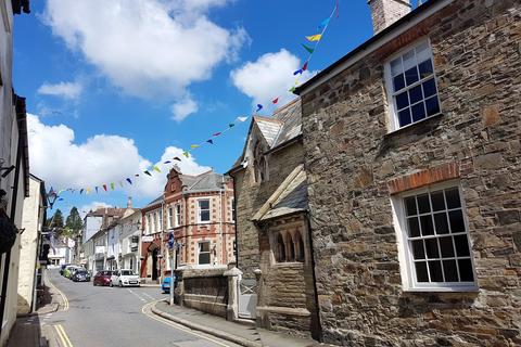 1 bedroom apartment for sale, The Yard, Lostwithiel, Cornwall, PL22