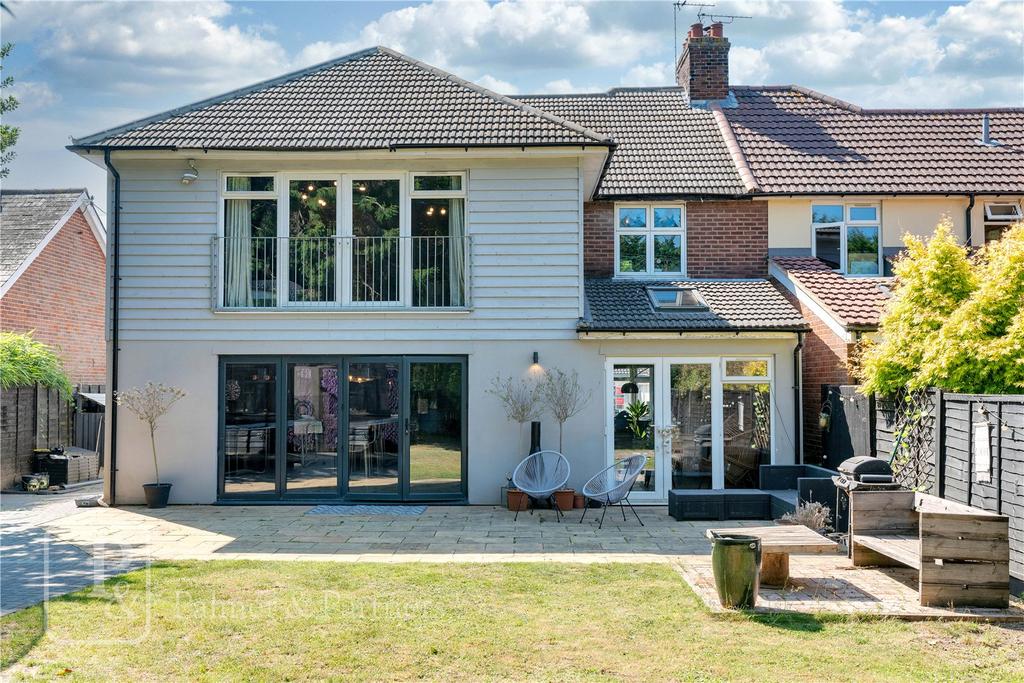 North Lane, Marks Tey, Colchester, Essex, CO6 4 bed semidetached house