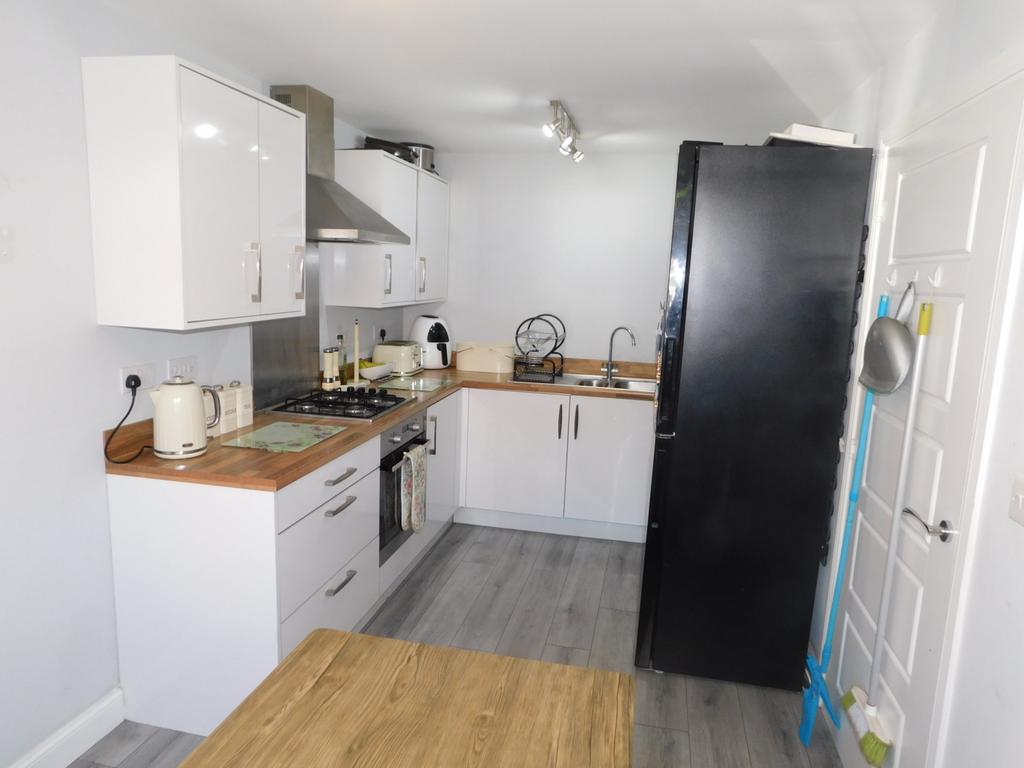 Dining kitchen