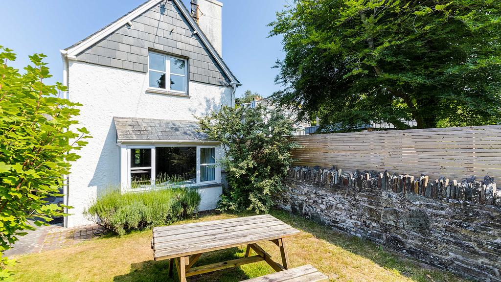 Little Torquil, Daymer Bay 2 bed house £875,000