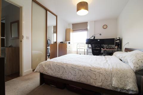 2 bedroom apartment to rent, Kennet House, Kings Road, Reading, RG1
