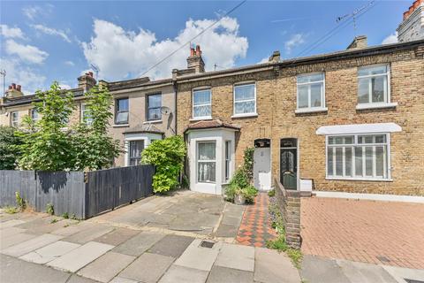 39 Thorold Road, London, N22 8YE