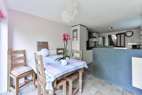 39 Thorold Road, London, N22 8YE