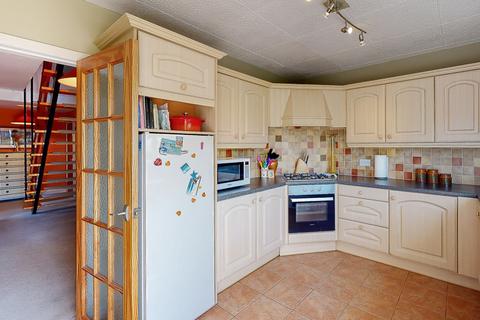 4 bedroom link detached house for sale, South Street, Rattray PH10