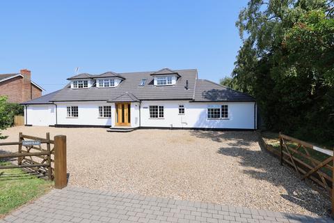 5 bedroom detached house for sale, Heath End Road, Little Kingshill, HP16