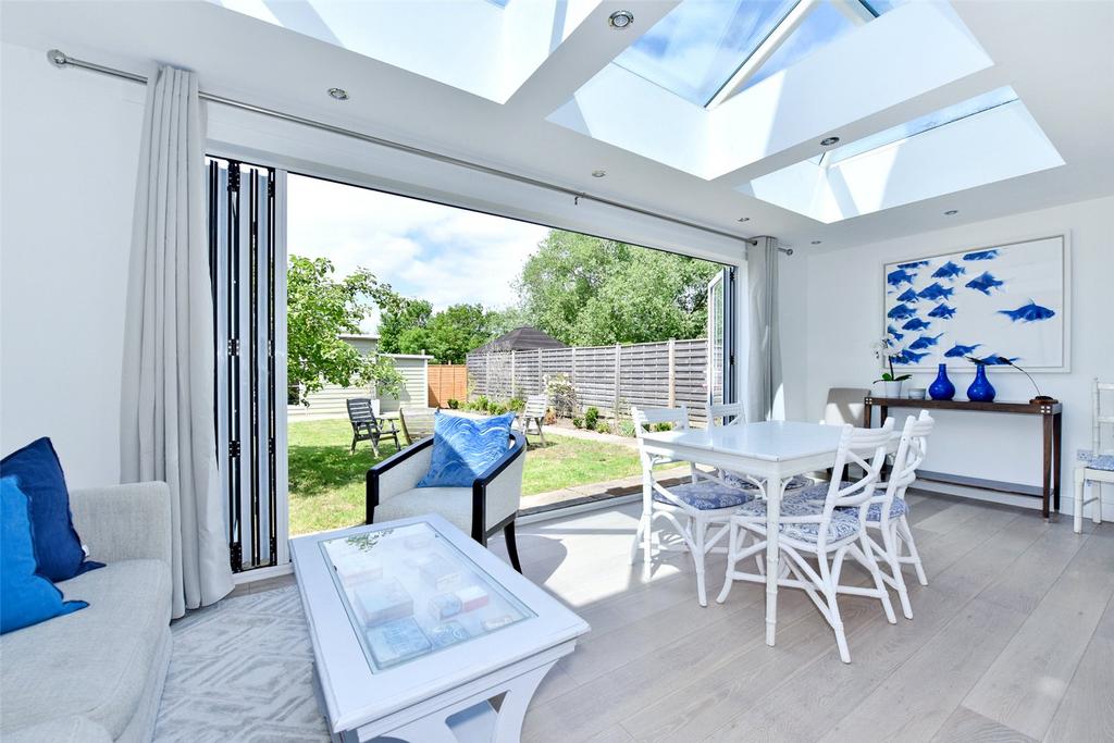 Fifield Road, Fifield, Maidenhead, Berkshire, SL6 3 bed terraced house