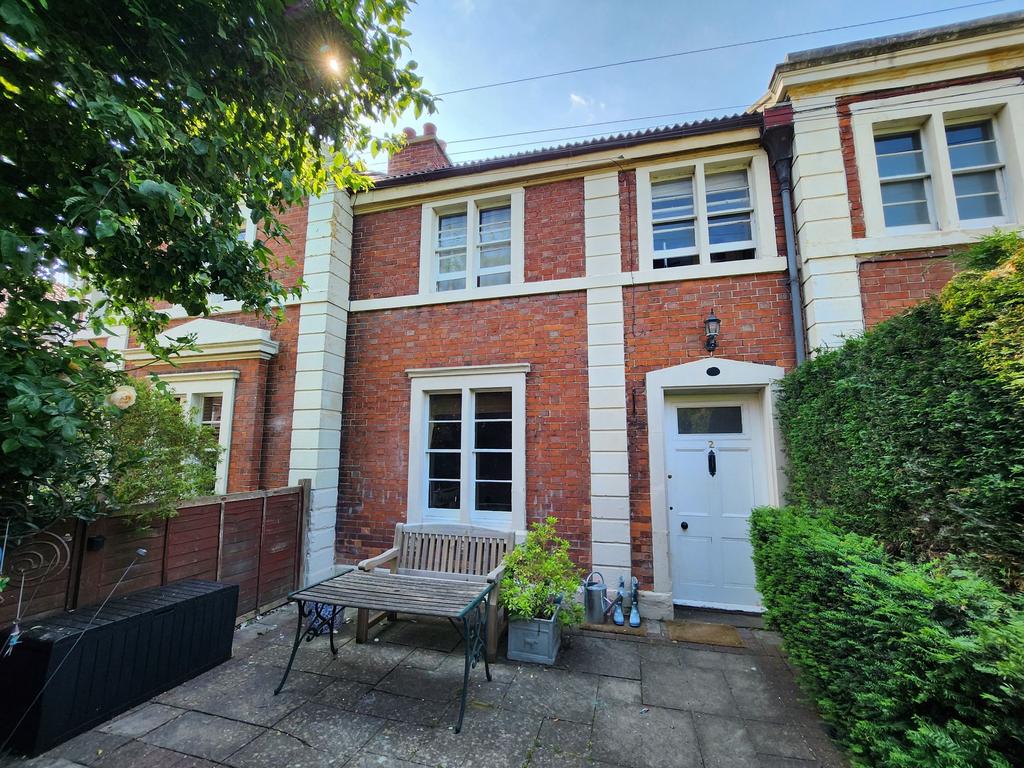 Trowbridge, Trowbridge BA14 2 bed terraced house for sale £240,000