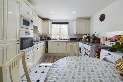 25 Evans Wharf, Hemel Hempstead, HP3 9WU