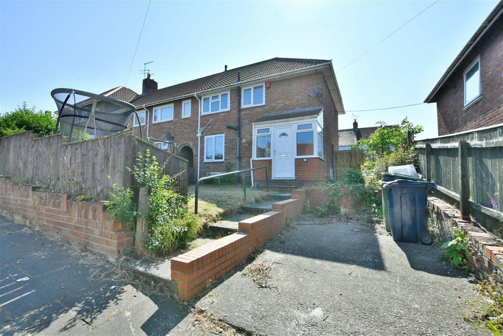 Hollywood Gardens, Lobley Hill, Gateshead 2 bed semidetached house £