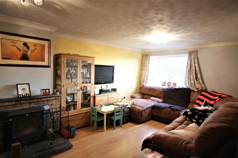 25 Carpenter Court, Bodmin, PL31 2ET