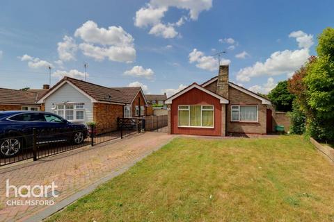 2 bedroom bungalow to rent, Sidmouth Road, Chelmsford