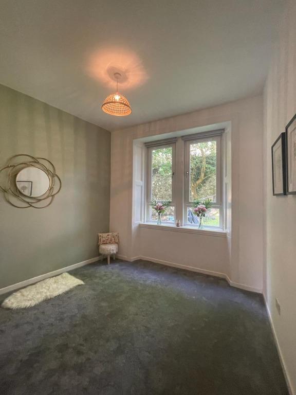 Braeside Street, North Kelvinside, Glasgow, G20 1 bed flat £750 pcm