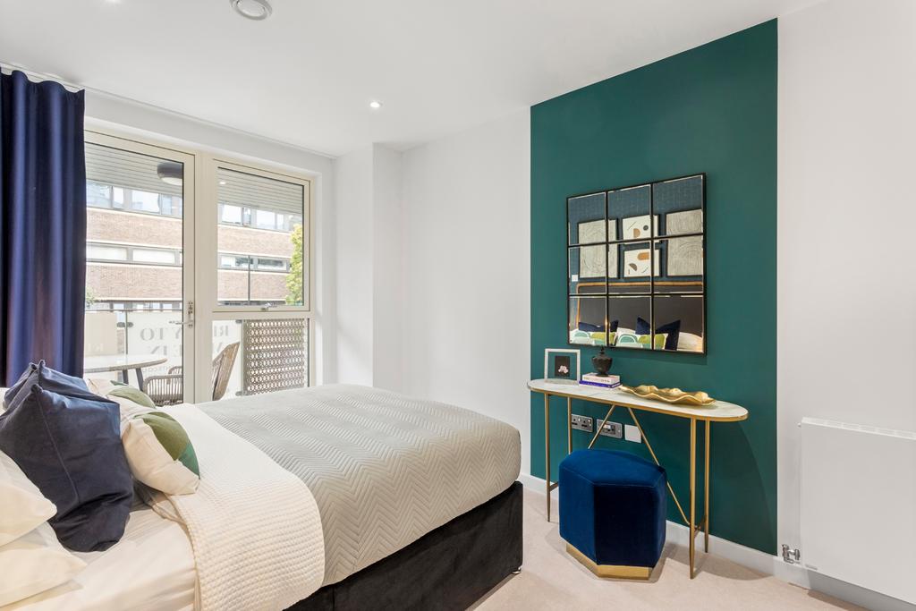 King's Grove, Islington, EC1V 2 bed apartment £800,000