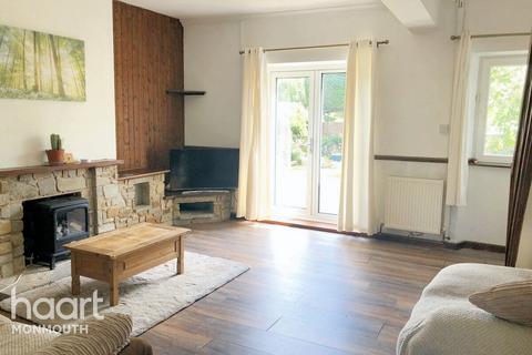 5 Cherry Walk, Monmouth, NP25 5DE