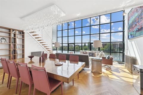 undefined, Rainville Road, London, W6