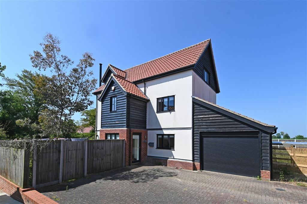 Worlingworth, Suffolk 4 bed detached house for sale £499,500