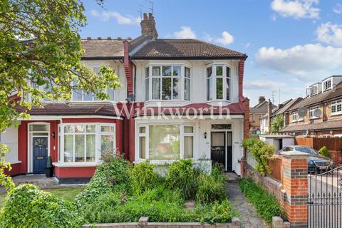 2 bedroom apartment for sale, Caversham Avenue, London, N13