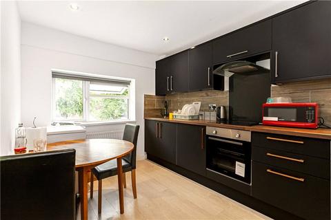 5 bedroom semi-detached house to rent, Cedar Way, Guildford, Surrey, GU1