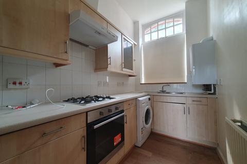 2 bedroom flat to rent, Fothergill Drive, Winchmore Hill