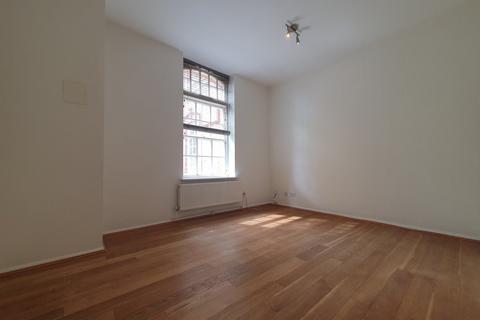 2 bedroom flat to rent, Fothergill Drive, Winchmore Hill