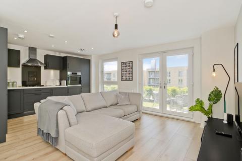 2 bedroom ground floor flat for sale - Flat 1, 5, Gold Crest Place, Cammo, Edinburgh, EH4 8GQ