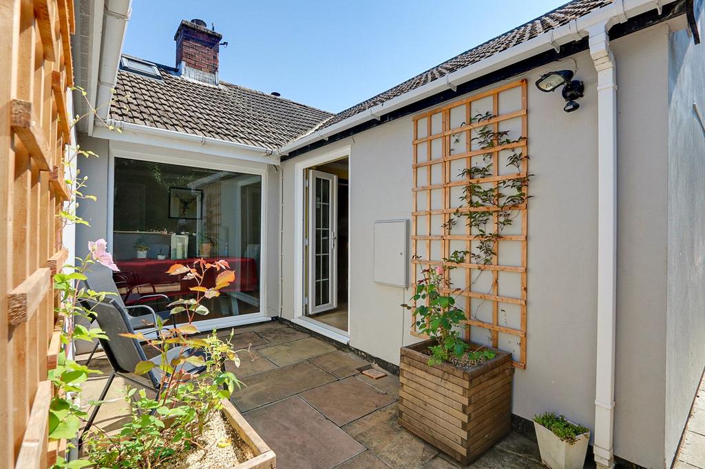 Courtyard Garden