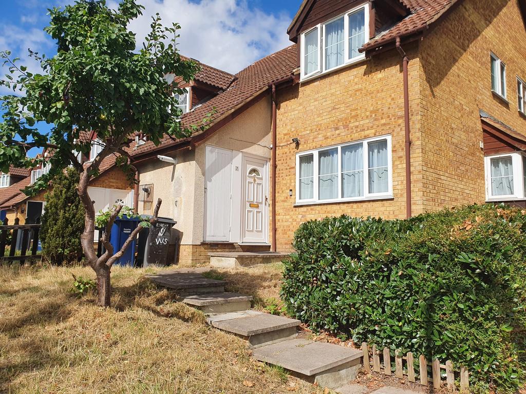 Goldsmith Avenue, London NW9 1 bed house to rent £1,395 pcm (£322 pw)