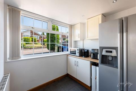 17 Tarnside Close, Stockport, SK2 5JB