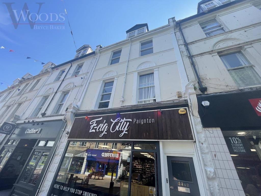 Victoria Street, Paignton, Devon 4 bed £895 pcm (£207 pw)