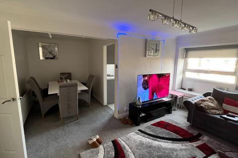 2 bedroom apartment for sale, Leeds LS17