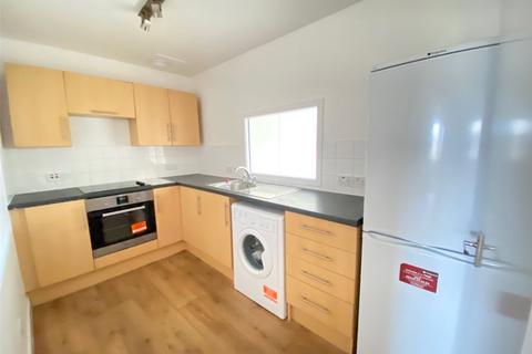 1 bedroom apartment to rent, Tuscany Gardens, Crawley, West Sussex, RH10