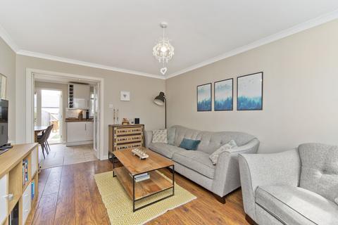 3 Saint Davids Gardens, Dalkeith, EH22 3FE