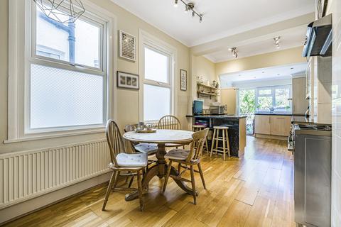 36 Heathdene Road, London, SW16 3PD