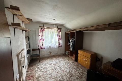 8 Church Walk, Penn Fields, Wolverhampton, WV3 7BY